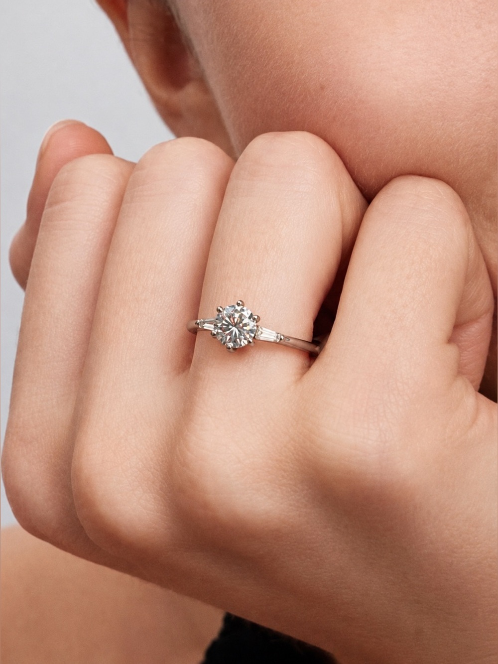 Vintage Round Cut CZ Solitaire Ring | Silver Statement Ring | Minimalist Style
